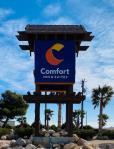 Comfort Inn & Suites image 1